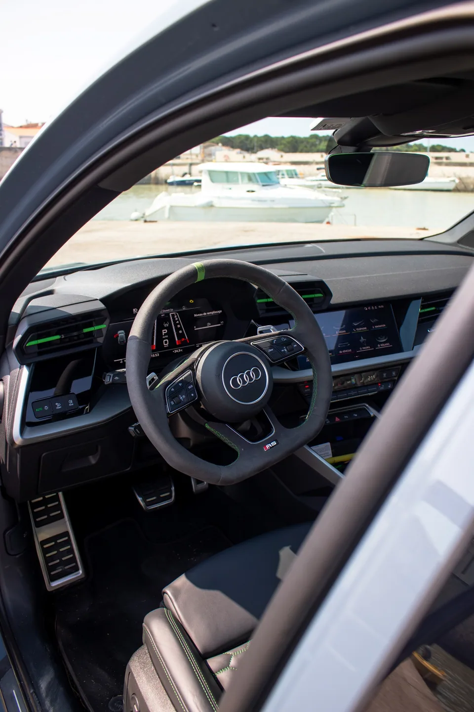 Audi RS3 — photo 5