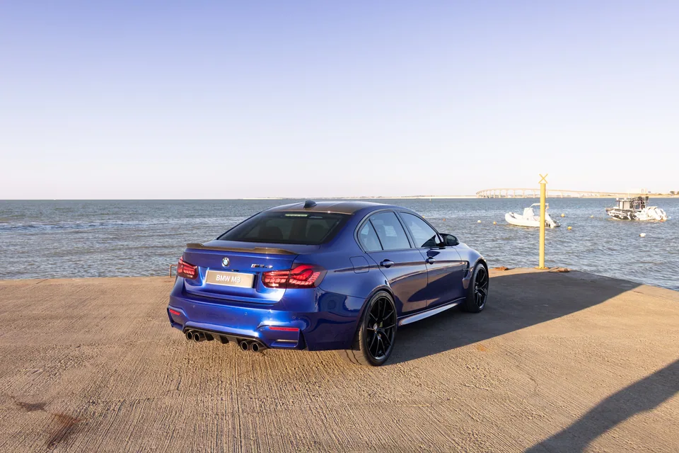 BMW M3 CS — photo 2