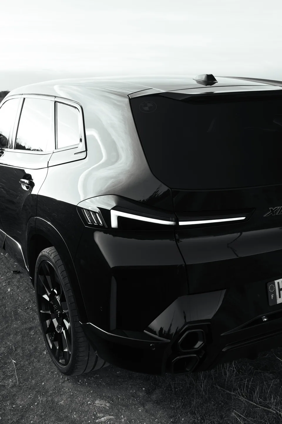 BMW XM — photo 4