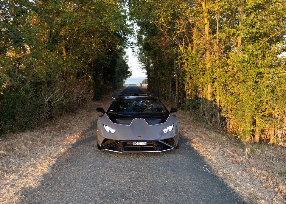 Lamborghini Huracán STO — photo 3